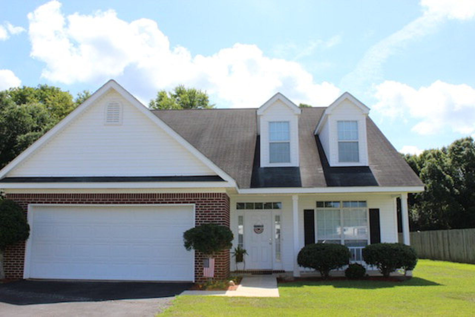 Homes for Sale in Canterbury Place Daphne AL. Your Lower AL Agent